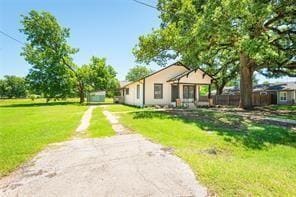 307 S Crockett St in Edgewood, TX - Building Photo - Building Photo