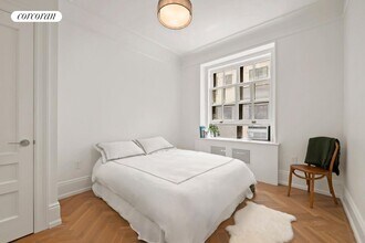 2109 Broadway in New York, NY - Building Photo - Building Photo