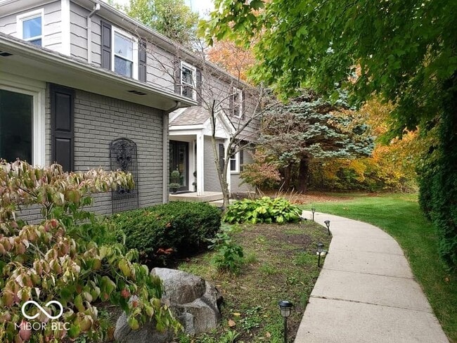 property at 3856 Long Ridge Blvd