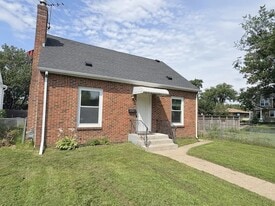 5603 23rd Ave S in Minneapolis, MN - Building Photo