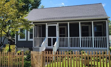 8214 West End Dr in Riviera Beach, MD - Building Photo - Building Photo