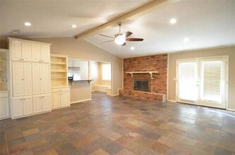 5 Ridgeview Cir in Richardson, TX - Building Photo - Building Photo