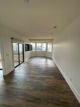 311 Ocean Ave in Santa Monica, CA - Building Photo - Building Photo