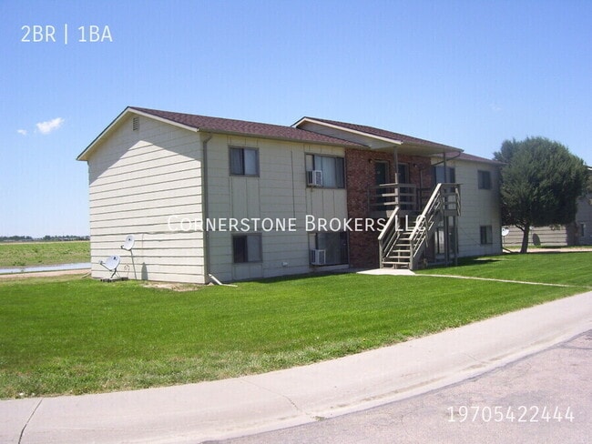 property at 222 Applewood Ct