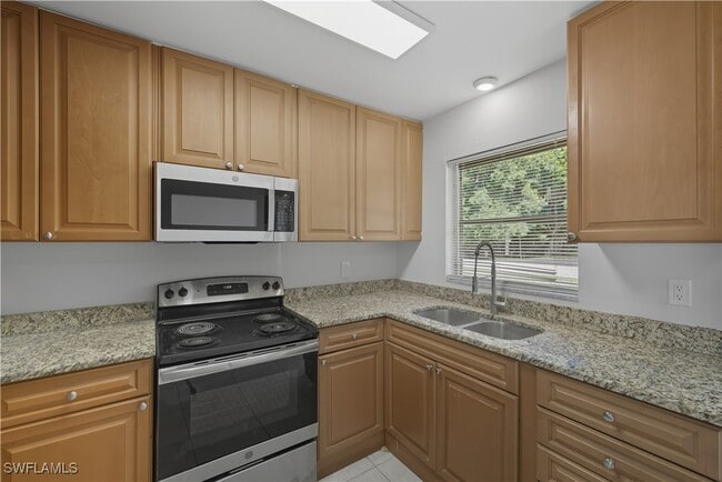 property at 1069 Highlands Dr