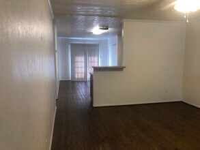 3600 Elliott St in Bryan, TX - Building Photo - Building Photo