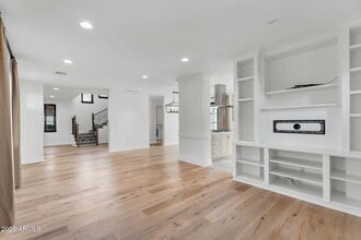 4901 E Amelia Ave in Phoenix, AZ - Building Photo - Building Photo