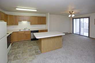 Southgate in Fargo, ND - Building Photo - Interior Photo