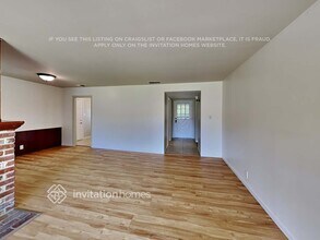 4300 42nd Ave, Unit BSMT 1 in Sacramento, CA - Building Photo - Building Photo