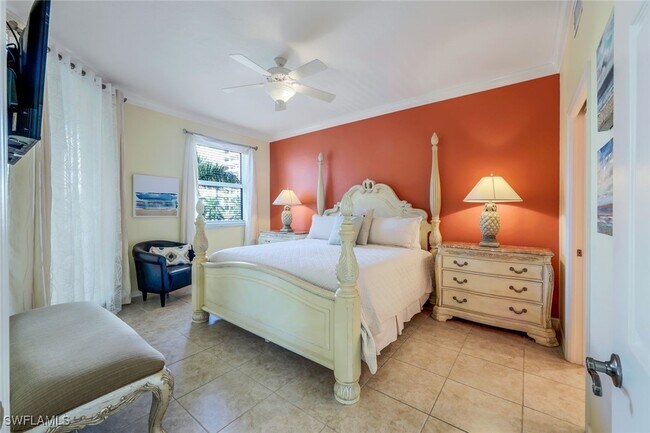 property at 460 Launch Cir