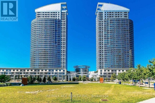 38-2338 Lee Centre Dr