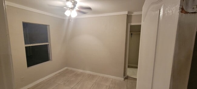 149 W Dicker Dr in Pharr, TX - Foto de edificio - Building Photo