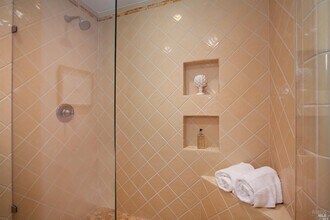 53 Anchorage Rd in Sausalito, CA - Building Photo - Building Photo