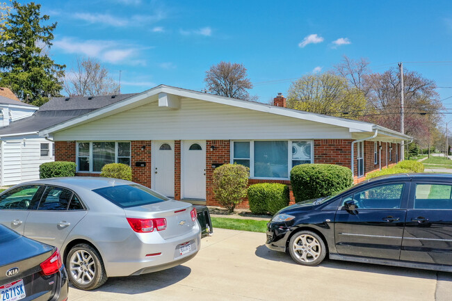 262 S College Dr in Bowling Green, OH - Building Photo - Building Photo