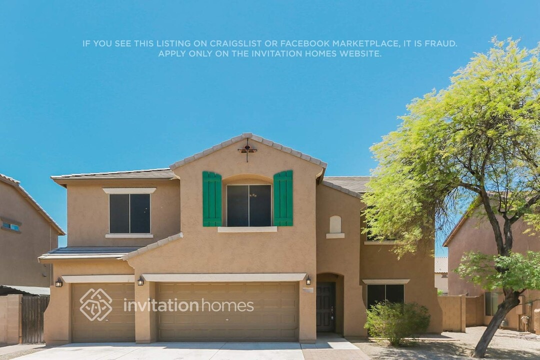 11867 W Sherman St in Avondale, AZ - Foto de edificio