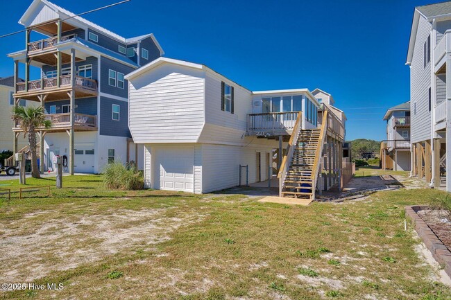 property at 221 Topsail Rd