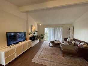 914 Beaver Trail-Unit -Unit A in Austin, TX - Building Photo - Building Photo