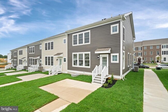 property at 851 Mapleton Ave