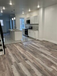 1212 N Alden St photo'