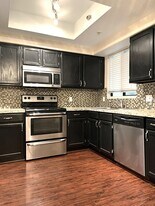 7575 E Indian Bend Rd in Scottsdale, AZ - Building Photo