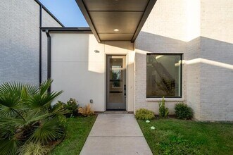 3321 Walchard Ct in Dallas, TX - Building Photo - Building Photo