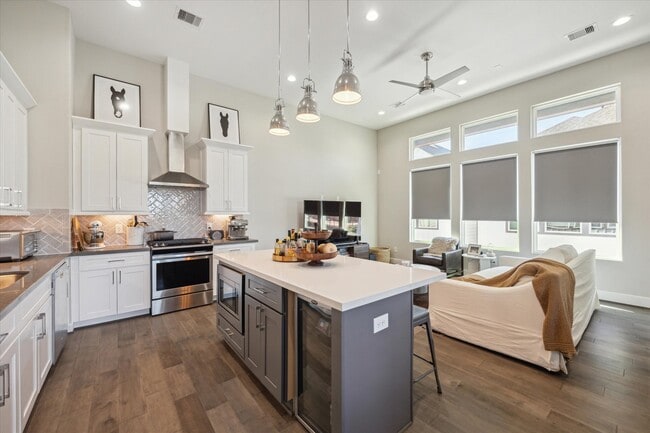 property at 9414 Campbell Rd