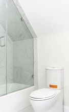 62 Gordon St, Unit 1 in Boston, MA - Building Photo - Building Photo