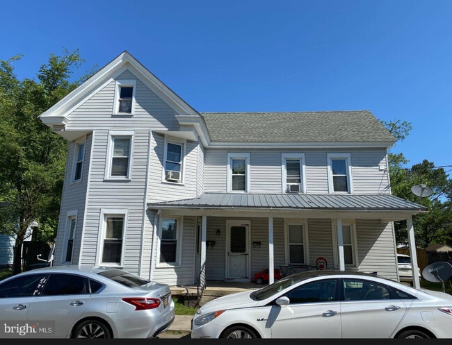 211 Greenridge Rd, Unit B in Federalsburg, MD - Foto de edificio - Building Photo