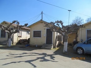 276-280 S A St in Porterville, CA - Building Photo - Building Photo