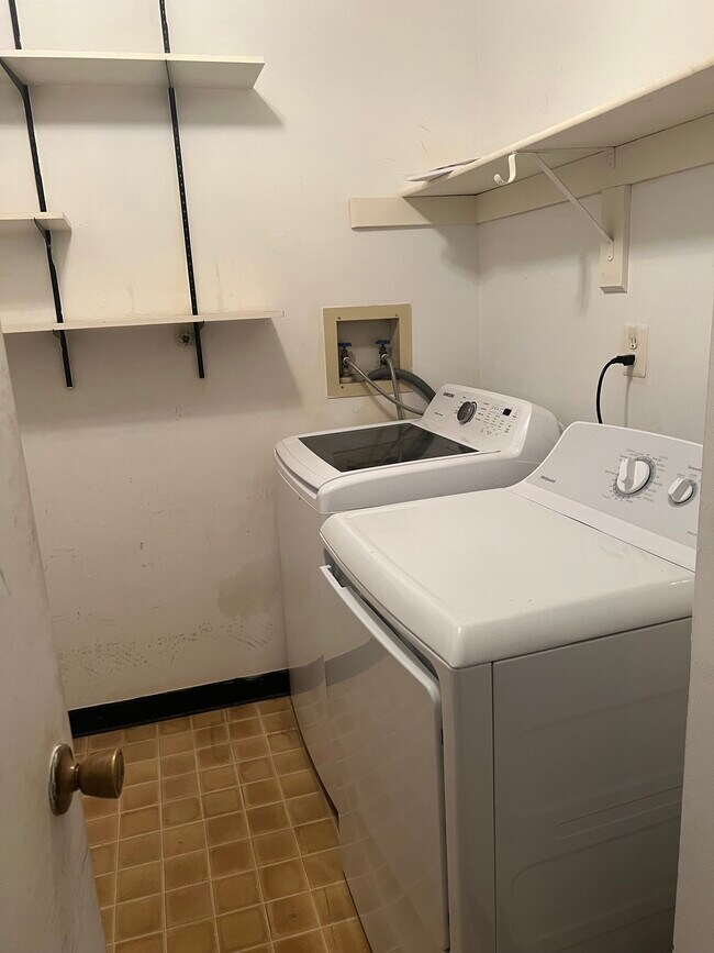 9209 Tamarron Dr Rentals in Plainsboro, NJ