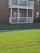 6640 Willow Pointe NW, Unit A in Huntsville, AL - Building Photo