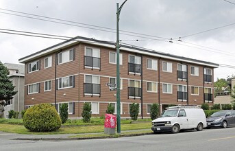 Coast Project Commercial in Vancouver, BC - Building Photo - Building Photo