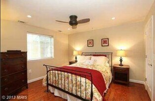 4177 S Four Mile Run Dr, Unit 103 in Arlington, VA - Building Photo