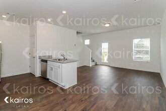 101 Dudley Wy in Cartersville, GA - Building Photo - Building Photo