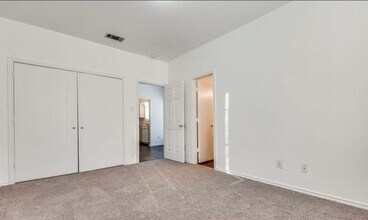1110 Holly St, Unit 1108 holly street Irving in Irving, TX - Building Photo - Building Photo