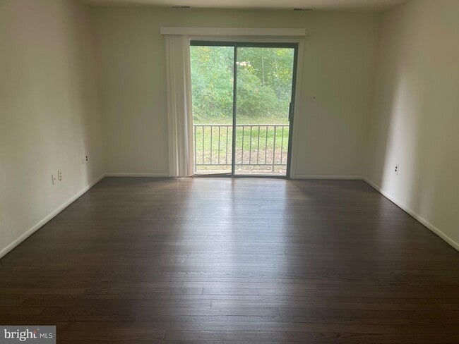 615 Silver Ct in Hamilton Township, NJ - Building Photo - Building Photo