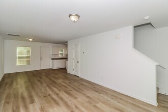 134 Mountain Crest Dr in Statesville, NC - Building Photo - Building Photo