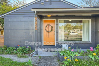 6040 S Oakes St in Tacoma, WA - Building Photo - Building Photo