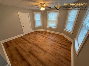 117 Irving St in Fall River, MA - Foto de edificio - Building Photo