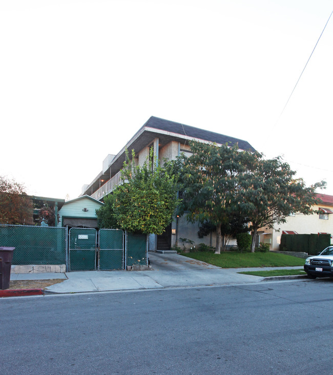 506 S Belmont St in Glendale, CA - Foto de edificio - Building Photo