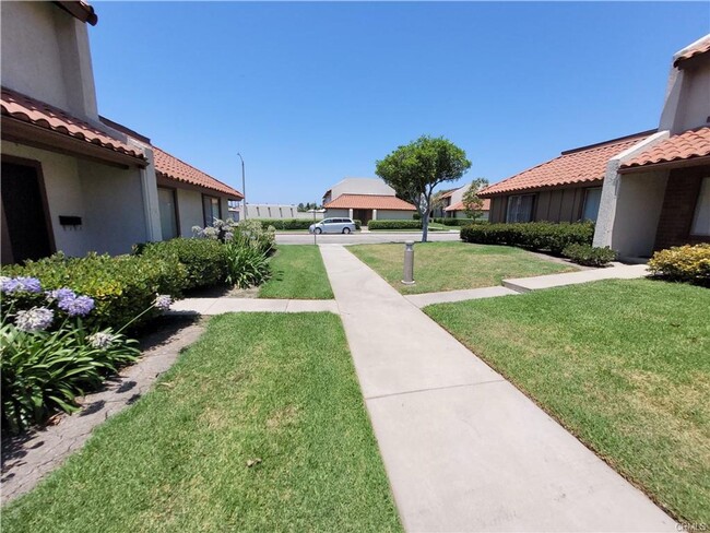property at 4565 Toledo Way