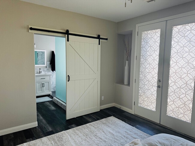 11825 Your Home Here in Las Vegas, NV - Building Photo - Building Photo