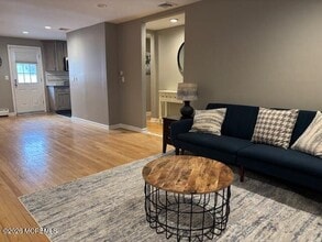 35 Atlantic Ave in Manasquan, NJ - Building Photo - Building Photo