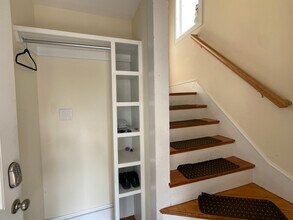 6 Nashua St, Unit 2 in Somerville, MA - Building Photo - Building Photo