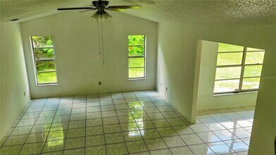 3346 Mazur Dr in Melbourne, FL - Building Photo - Building Photo