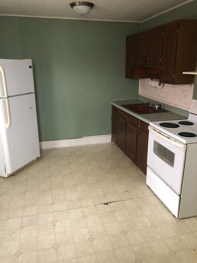 912 S Market St, Unit 912.5