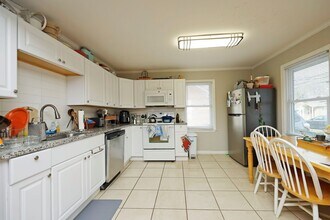 217 N Graham St in Chapel Hill, NC - Building Photo - Building Photo