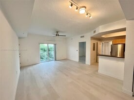 7516 NE 1st Ave in Miami, FL - Building Photo