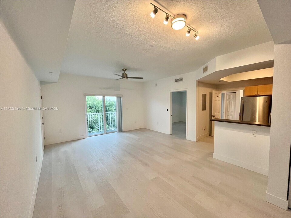 7516 NE 1st Ave in Miami, FL - Building Photo