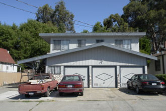 2333 Humboldt Ave in Oakland, CA - Building Photo - Building Photo